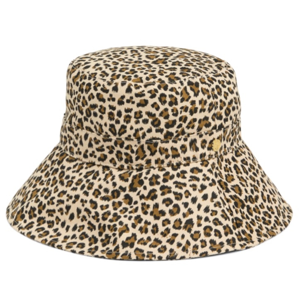 Vince Camuto leopard print bucket hat.